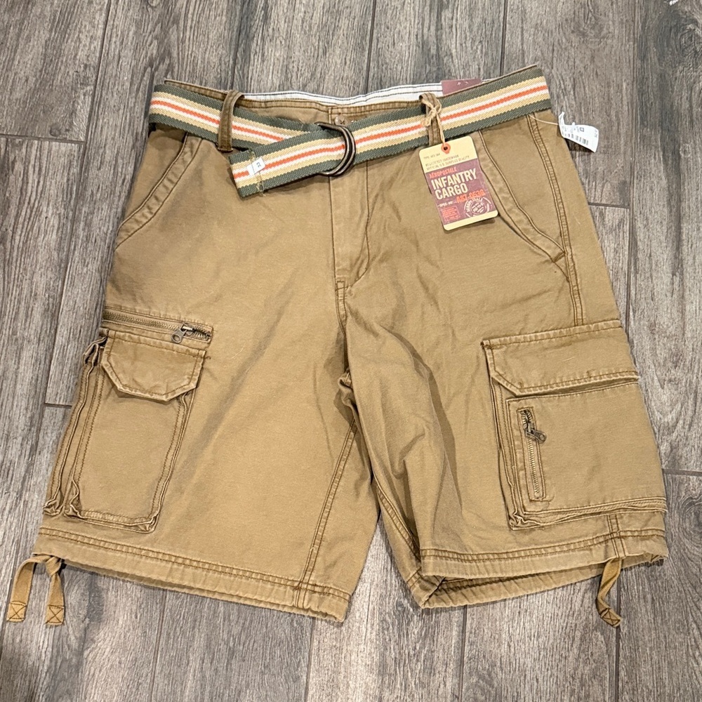 NWT Aeropostale Y2K Men's Belted Infantry Cargo Shorts
